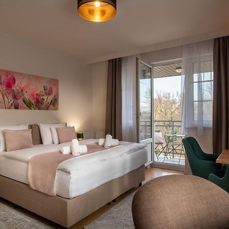 Holdvirag Hotel ชาร์วาร์ ห้อง รูปภาพ