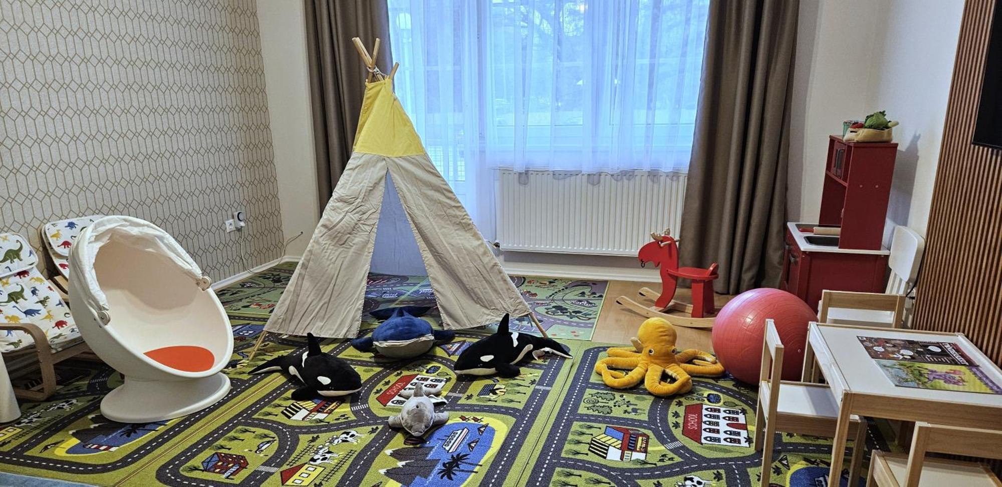 Holdvirag Hotel ชาร์วาร์ ภายนอก รูปภาพ