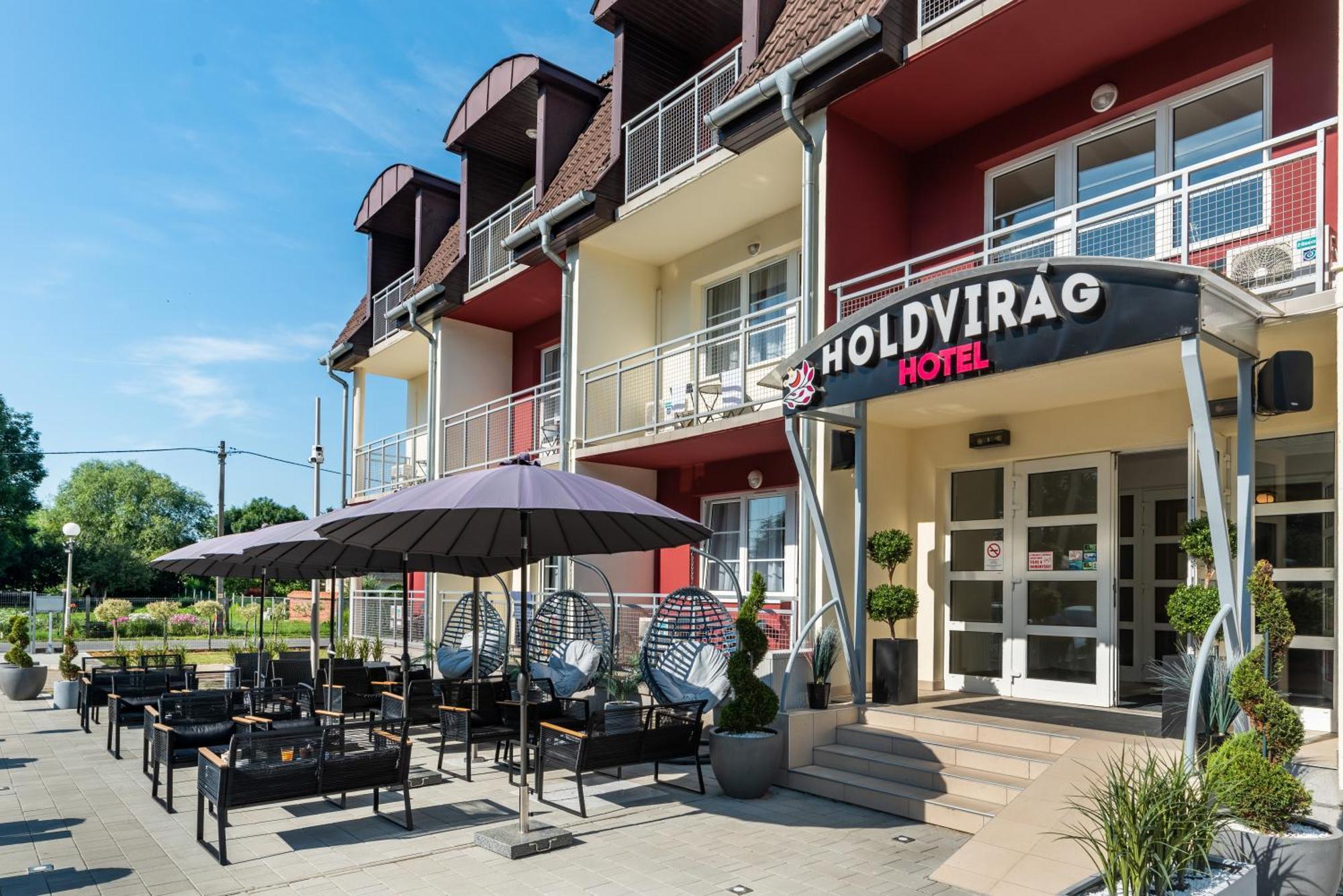 Holdvirag Hotel ชาร์วาร์ ภายนอก รูปภาพ